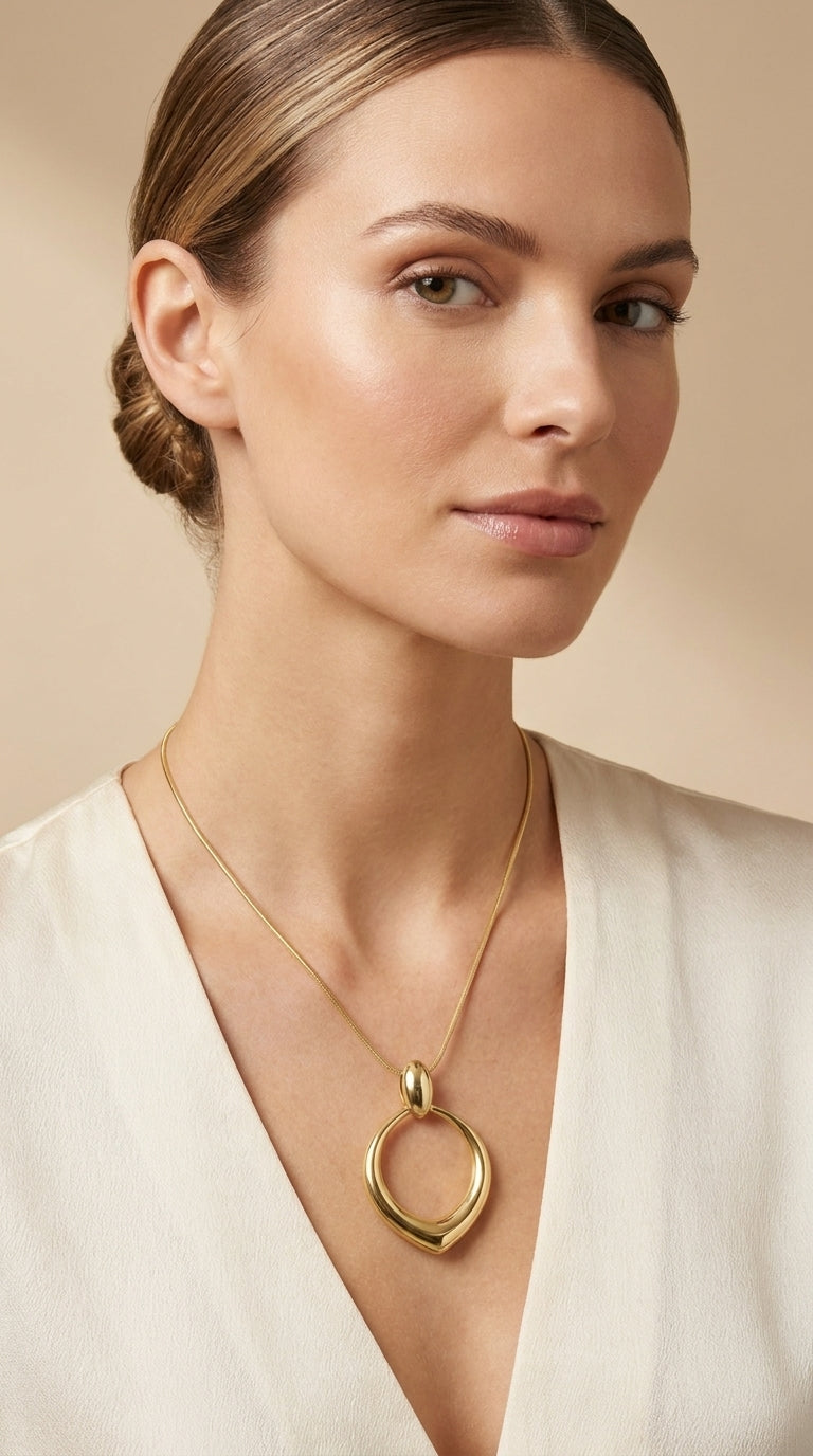 Colar Pingente Dentelle II